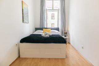 Typical 2BR Viennese Apartment Wiener Stadthalle - 8