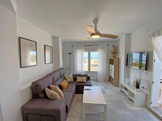 Santa Barbara A Beach front apartment with sea view and garage in Conil - 4
