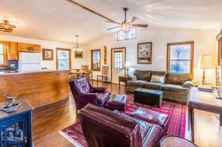 Cardinal Cabin - Franklin - 7