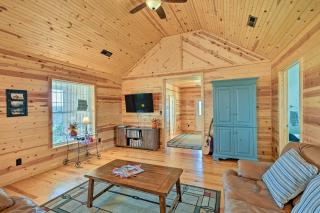 Breathtaking Elkin Getaway with Vineyard Views! - Elkin - 4
