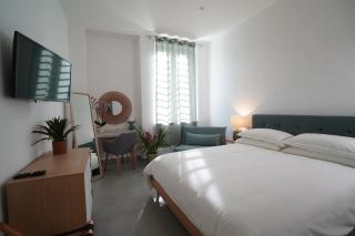 Cosmo 38 Luxury Apartments - Napels - 8