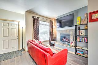 Welcoming Seattle Townhome about 10 Mi to Downtown! - 9