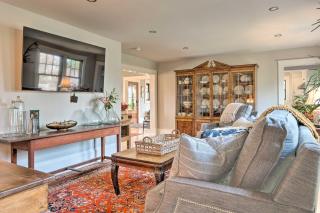 Upscale Arts and Crafts Bungalow with Yard, Pool! - 8