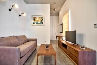VALLETTASTAY - HARBOR VIEW GEM -SEA VIEW 2 BED APT - La Valletta - 8