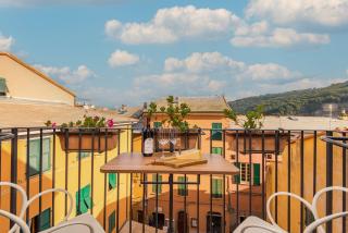 Colonna 24 Luxury Room in Portovenere near 5 Terre - 0