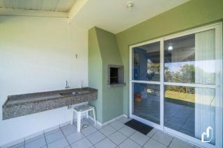 Frente ao mar com 03 dormitórios - 1