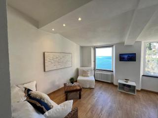 House La Dedina by Holiday World - Sori - 0
