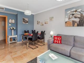 2091- Apt close from all amenities - 3