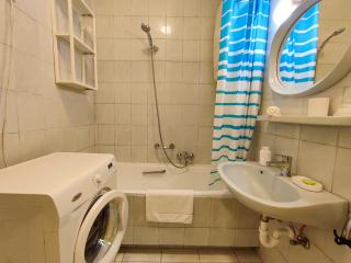 Bond & Sue - Budapest - 5