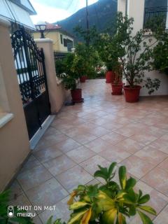 Delicatessen house - Leonidio - 5