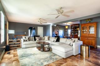 Peaceful Farm House - Quiet and Relaxing Getaway! - - 3
