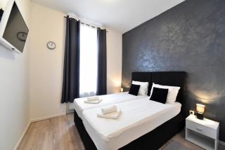 Virtus Apartments and Rooms with Free Private Parking - Zagreb - 3