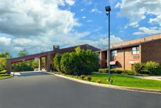 Red Roof Inn & Suites Lexington - Hamburg - Lexington - 7
