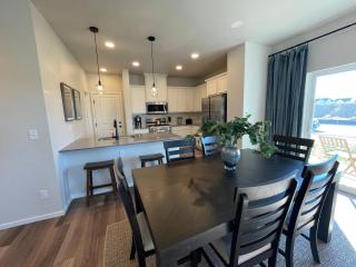 Hidden Gem - Brand New Curated Home with Pool Access - Fort Collins - 5