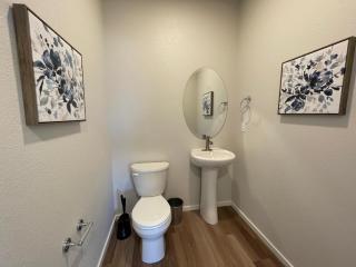 Hidden Gem - Brand New Curated Home with Pool Access - Fort Collins - 4