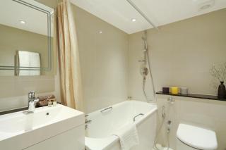 Queensgate Court - 9