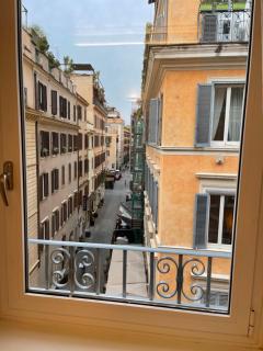 THE BREAK - VIA FRATTINA MAISON DELUXE - Roma - 2