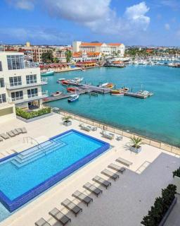 Stylish luxury condo, central location, ocean view, pool, gym - Oranjestad - 6