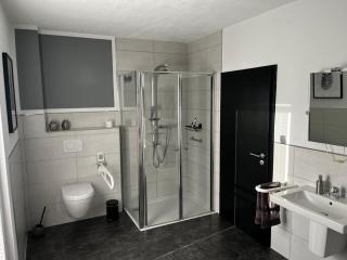 Ferienwohnung am See Dillich - Hunde willkommen - Eigener eingezäunter Garten - Ruhige Lage - 0