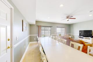 Coconut Grove 405 - 4