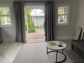 Prodigal Daughter Gourmet Lodge - Martinborough - 6