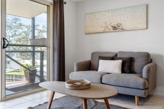 Days By The Bay - 3BR house with ocean views - Hyams Beach - 4