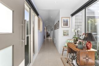 Boathouse Villa 2 - 4