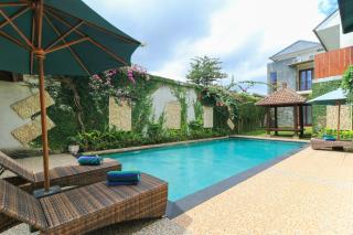 Royal Majesty Villas Jimbaran - Jimbaran - 7