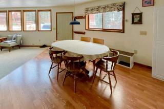 Skiing Sanctuary - 7