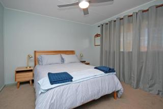 Beachfront Cottage on the Park - 3