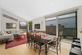 Carefree on Cleland - Wanaka Holiday Home - Wanaka - 7