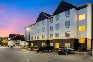Comfort Inn & Suites Mt Laurel-Philadelphia - Mount Laurel - 1