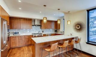 Vail Lion 3 Bedroom Mountain Vacation Rental Just Steps From The Eagle Bahn Gondola - Vail - 5