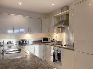 5 The Beach House - 3