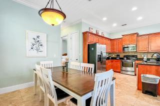 Villages of Crystal Beach Family Tides - 4