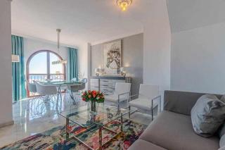 797 Holiday Rentals -Lujoso Atico duplex en el centro de Benalmadena - 4