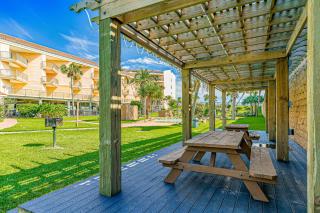 Marvilla Condo My Happy Place - Galveston - 3