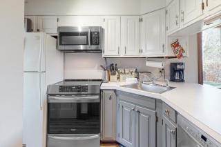 Saltbox 12F - 5
