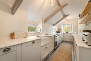 Broomhill Cottages - 4