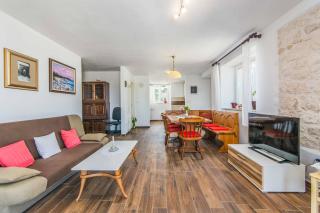Villa Pax - 1
