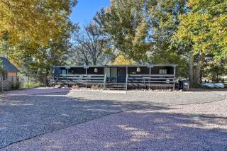 Hot Tub and Deck Waterfront Escape in Payson! - Beaver Valley Estates Subdivision - 2