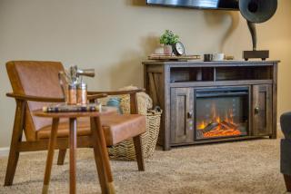 High End Midtown Home With Fireplace And Ensuite Baths - Reno - 8