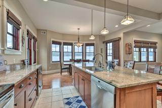 Charming Home on Keuka Lake with Dock and Fire Pit! - Hammondsport - 2