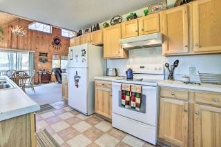Secluded Lost Lake Cottage with Spacious Loft! - Hawks - 2