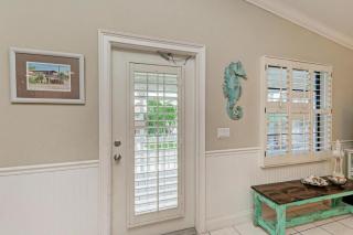 Island Breeze - 119 Beach Ave - 2