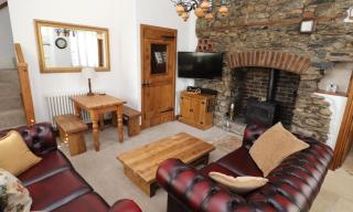 The Old Carriage House - 7