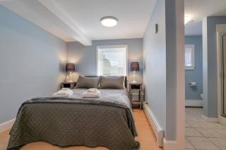 2BR Apt w/ 3 min Walk to downtown SWH - [Low Tide] - 9