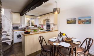 Camellia Cottage - 4