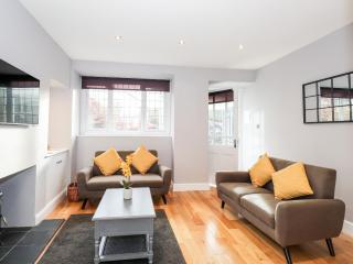 Lakestone Cottage - 6