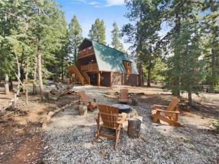 Roos Roost - Duck Creek Village - 9